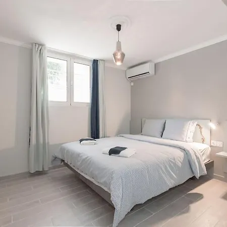 Apartment Troon Of House Athens